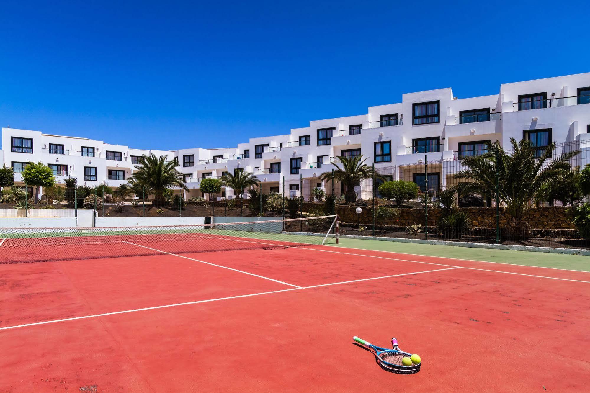 Апартаменти Bluebay Lanzarote Коста-Тегісе Екстер'єр фото